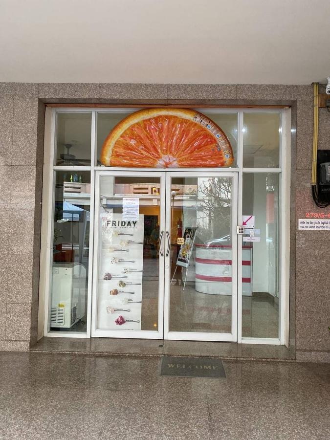 Orange Jomtien Hotell Exteriör bild